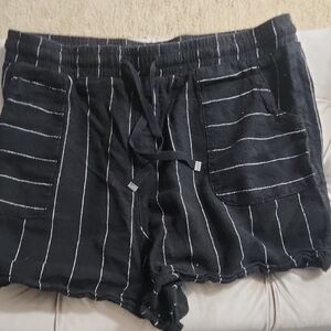 Time and Tru Black and White Striped Shorts